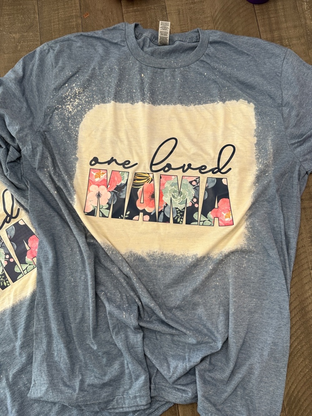 Gildan Blue and Cream Speckled Graphic Tee - XL